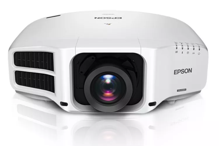 Proyector Epson de 5000 lúmenes